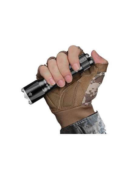 Fenix TK16 V2.0 - Lampe tactique APF à double interrupteur arrière - 3100 lumens