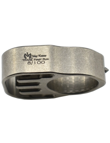 Maxknives TIKNU6 impact tool en titane finition satinée édition limitée