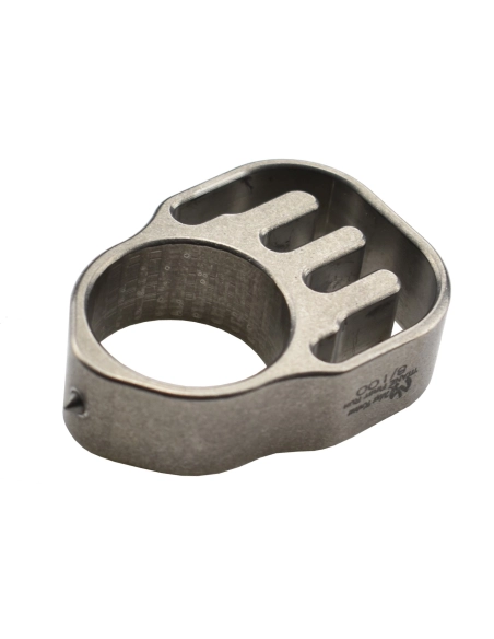 Maxknives TIKNU6 impact tool en titane finition satinée édition limitée