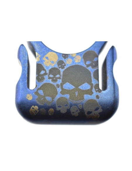 TIKNU9SK Impact tool en titane anodisé motif skull