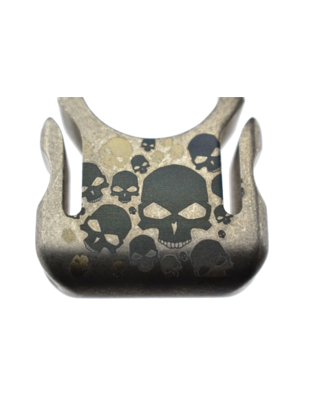 TIKNU9SK Impact tool en titane anodisé motif skull