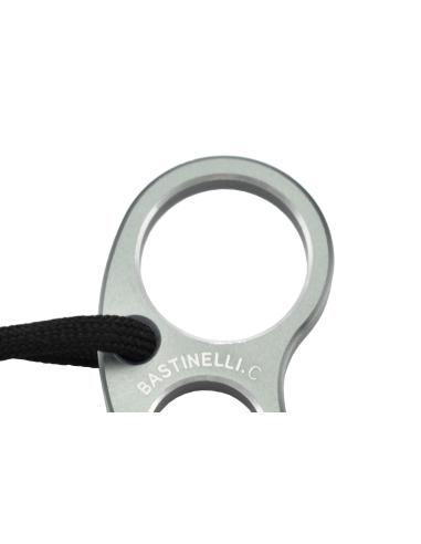 Max Knives MKB4G - Bastinelli poing américain décapsuleur
